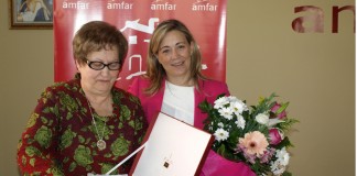 AMFAR La Solana homenajea a su presidenta nacional, Lola Merino