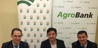 UPA firma un convenio con Caixabank en apoyo de agricultores y ganaderos