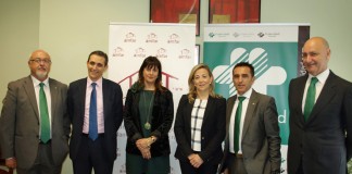 AMFAR y Fraternidad-Muprespa firman un convenio de colaboración