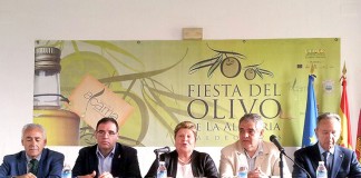 Valdeolivas exalta la excelencia del aceite de oliva de La Alcarria