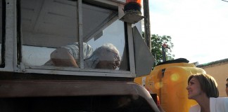 Cospedal pide que se pague a los 3.000 agricultores sin cobrar