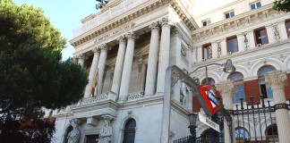 Becas de formación para ingenieros agrónomos o titulados con Máster Ministerio de Agricultura