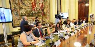 Las ayudas acopladas de la PAC no se modificarán, de momento