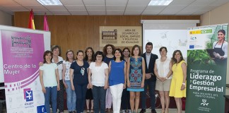 Aplauso unánime para la Universidad de la Mujer Rural en Villarrobledo