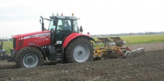 Las organizaciones recuerdan que no se puede labrar con volteo hasta el 1 de septiembre