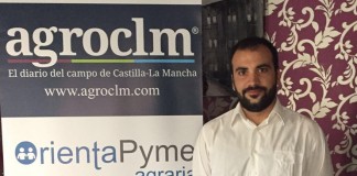 Comparativa entre instalaciones de bombeo solar abastecida por Acuífero. Álvaro Rubio Aliaga