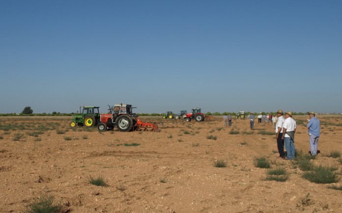 OLYMPUS DIGITAL CAMERA tractores