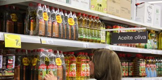 Nueva multa a gran superficie por venta a pérdidas de aceite