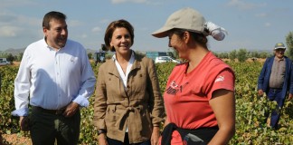 Cospedal destaca importancia del medio rural y agrario en economía regional