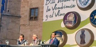 La Junta insta al sector vino a centrar esfuerzos en promoción