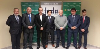 Caja Rural CLM destaca calidad de vinos y quesos de Albacete