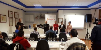 Hosteleros de Campo de Criptana se forman en protocolo del vino