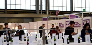 Bodegas y cooperativas destacan la positiva evolución del mercado del granel y la defensa de los precios