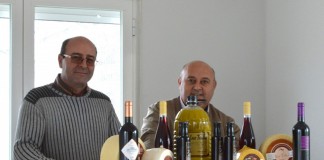 La cooperativa ‘Los Pozos’ comercializa un aceite único en el mundo