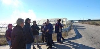 Agricultores de Marchamalo (GU), preocupados por salida de camino a CM1008