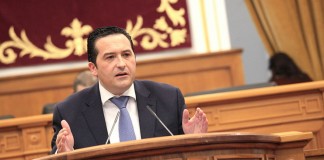 Lucas-Torres se estrena pidiendo dimisiones por ayudas ecológicas y ATC