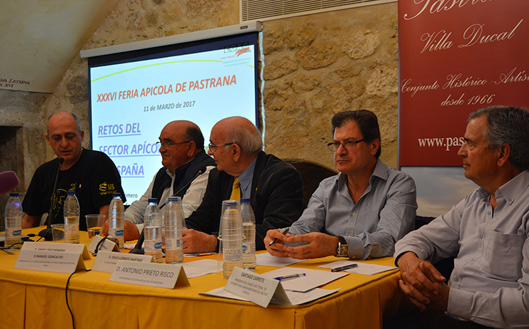 Foto Feria Apícola 2017-03-11 Mesa redonda 2