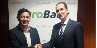 CaixaBank y UPA dan un paso más para facilitar acceso ayudas