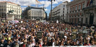 30.000 personas piden en Madrid que dejen de matar lobos