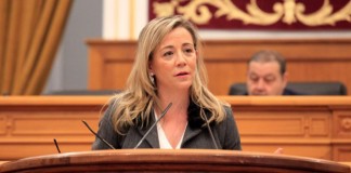Merino denuncia «la incertidumbre» generada entre los jóvenes para incorporación agricultura
