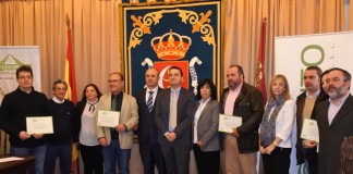 Gobierno regional conciencia a agricultores de la necesidad de reciclar