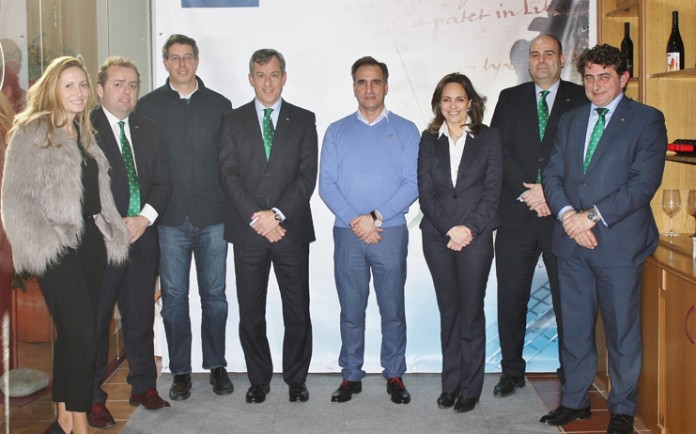 visita caja rural viñasoro