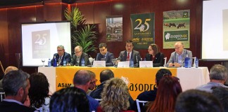 Defiende mismas exigencias para socios comerciales terceros países que para ganaderos