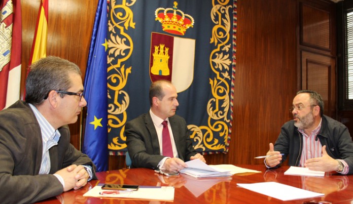 junta y apag presupuestos