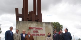 Inaugurada la Rotonda del Agricultor en Cuenca