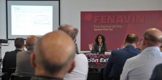 CaixaBank explica la importancia de añadir valor a la internacionalización