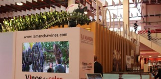 DO La Mancha consolida presencia en FENAVIN con stand propio