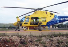 Un herido grave tras ser golpeado por un tractor y aplastado contra una pared 112