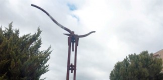 La «Rotonda del Agricultor» de Cuenca ya se llama así oficialmente