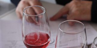 Una encuesta establece estrecha relación entre noticias publicadas sobre vino y ventas del producto