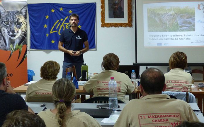 Ténicos de Fomecam en el TE Mazarambroz Camina2