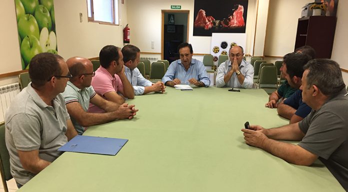 ASAJA analiza falta de rentabilidad de las explotaciones de leche de oveja