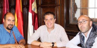 Explican la problemática del sector apícola al presidente de la Diputación de Albacete