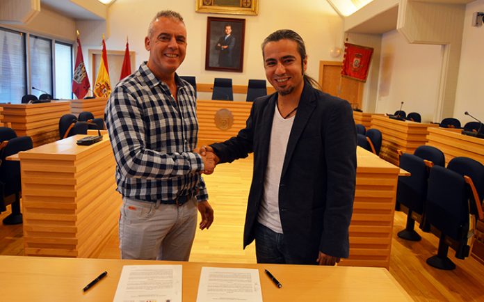 FIRMA CONVENIO PAN DE CRUZ