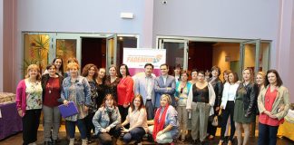 Subraya la importancia del medio rural y mujeres para generar riqueza