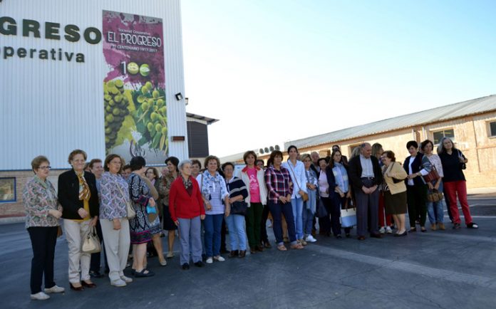 mujeres en el progreso
