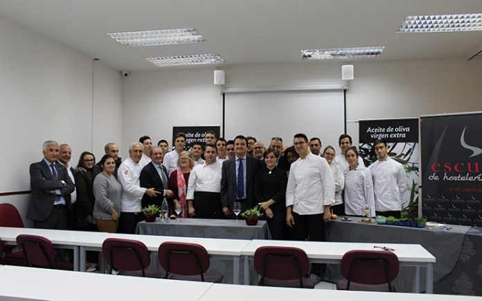 Foto de familia acto DO Montes de Toledo