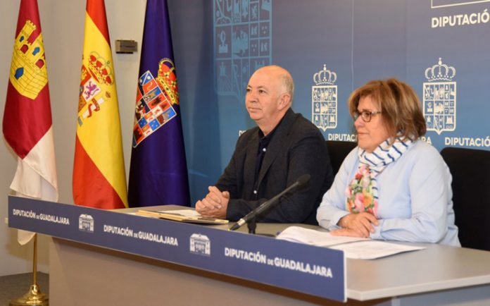 Lucia Enjuto y Alberto Dominguez