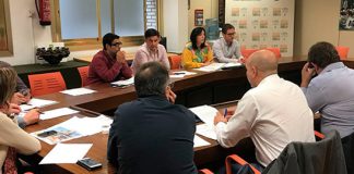 UPA denuncia la «durísima» crisis de precios que sufren los ganaderos de ovino de leche