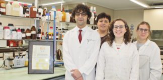 Laboratorio Caja Rural CLM mantiene acreditación para análisis de aceite