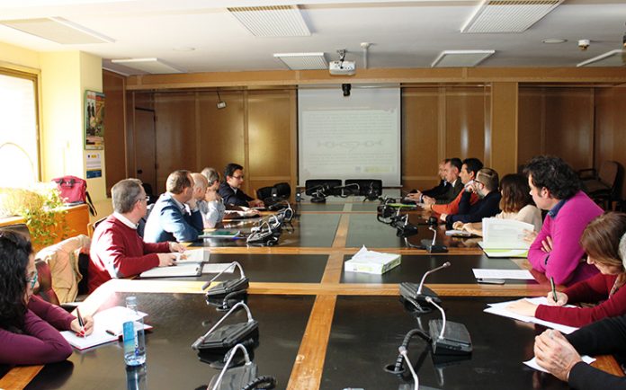 REUNIÒN GO ALMENDRA AMARGA