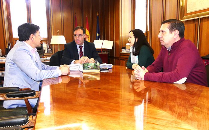 ReunionDiputacionUpa