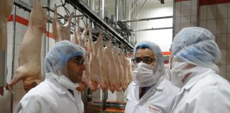 El Ministerio de Agricultura visita las instalaciones del matadero de Incarlopsa