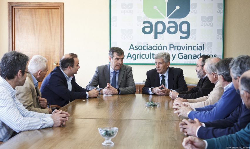 Visita a la APAG