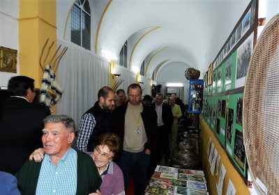Inaugurada la exposición de “Antiguos aperos y útiles de la labranza”