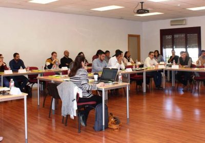 Cooperativas Agro-alimentarias prepara a jóvenes para dirigir empresas agroalimentarias